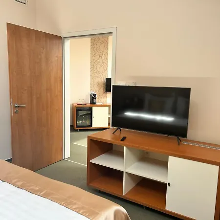 Ξενοδοχείο Boutique Sopianae 3*
