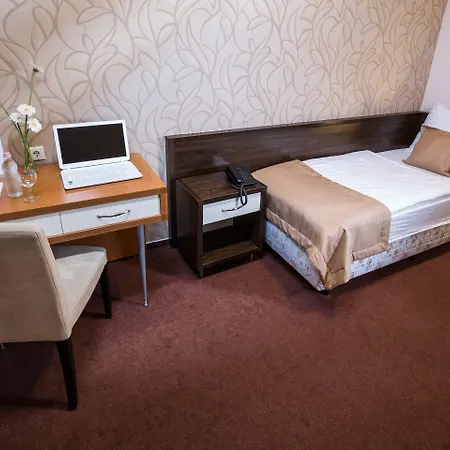 Hotel Boutique Sopianae 3*