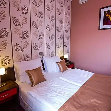 Ξενοδοχείο Boutique Sopianae 3*